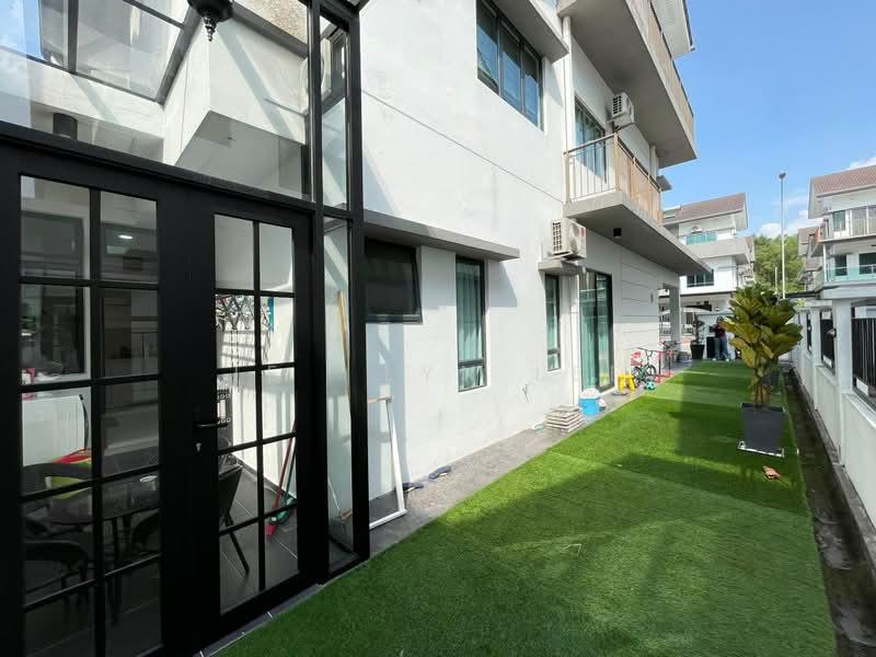 Villa Astana Kajang Semi D 3 Storey - 3