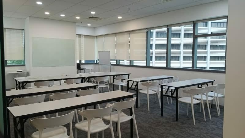 Menara Bangkok Bank @ Berjaya Central Park - 4