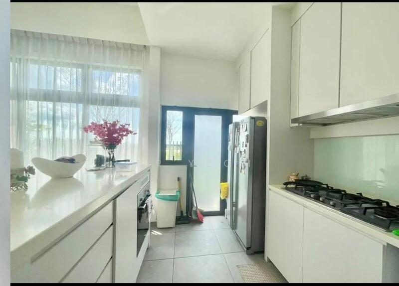 Emerald Residence Link House Type B - 3