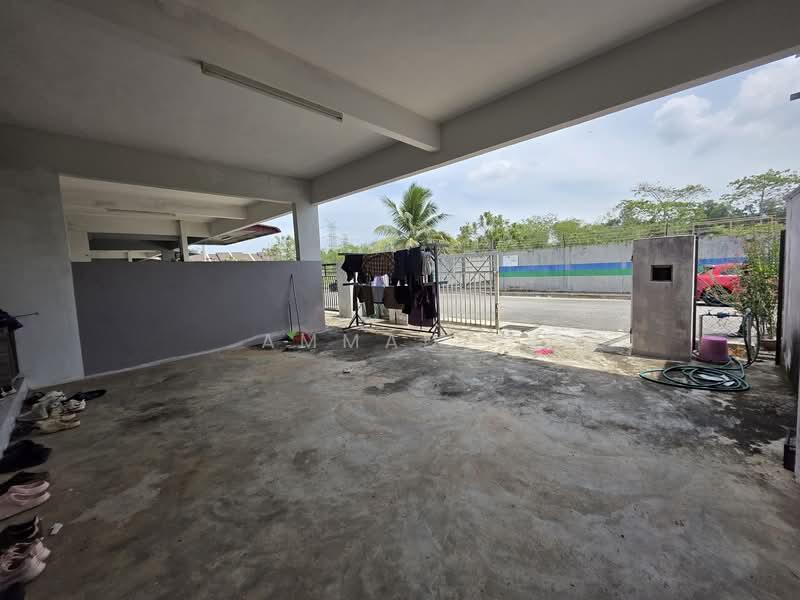 Indera Mahkota 15 - 4