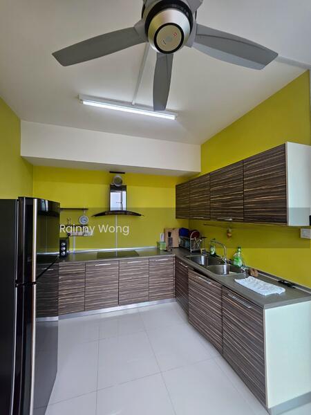 Central Park condominium - 5