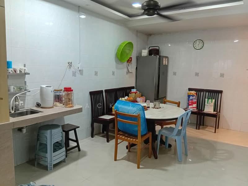 Rawang Perdana - 3