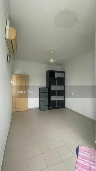 Lake View Suites - 3