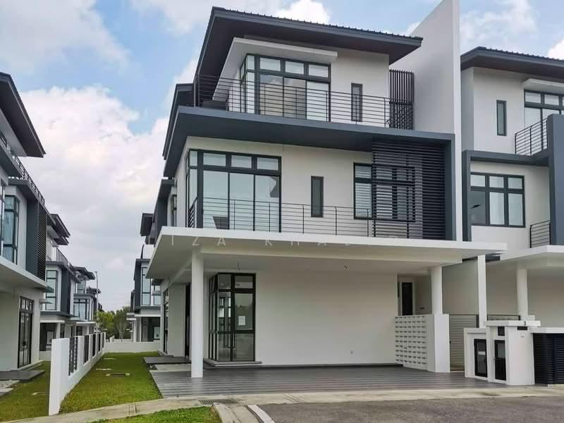 Senna Residence 3 Storey Semi-D Presint 12 Putrajaya - 1