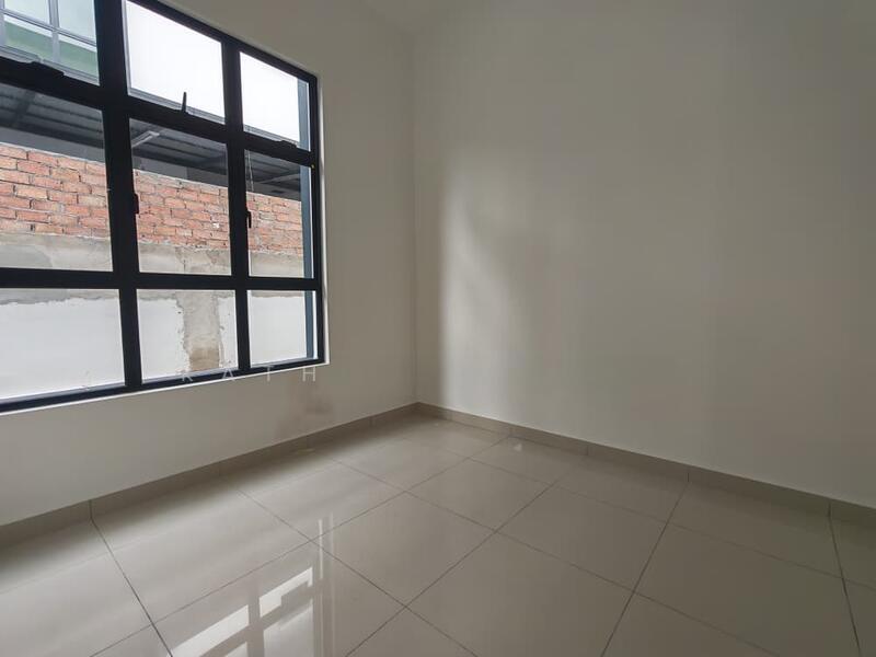 Taman Mutiara Maju - 5
