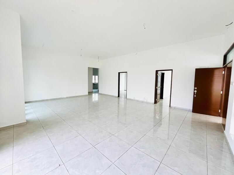 Taman Sri Tengah - 4