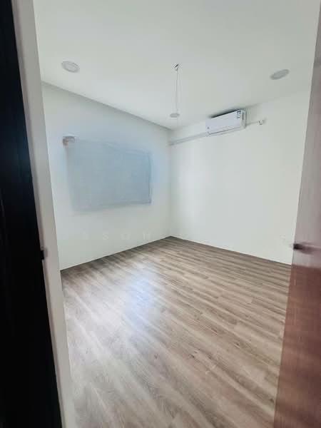 Selesa Puteri Condominium - 4