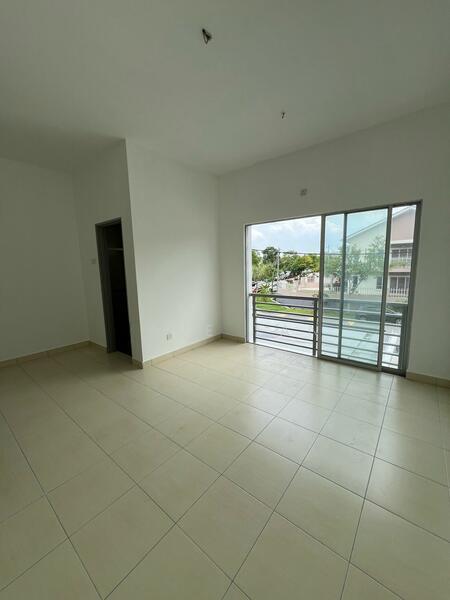 Ixora Residences @ Bandar Seri Coalfields - 2