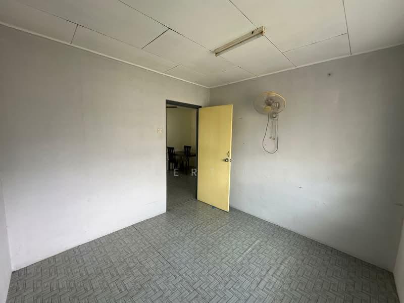Seksyen 2 Wangsa Maju Flat - 3