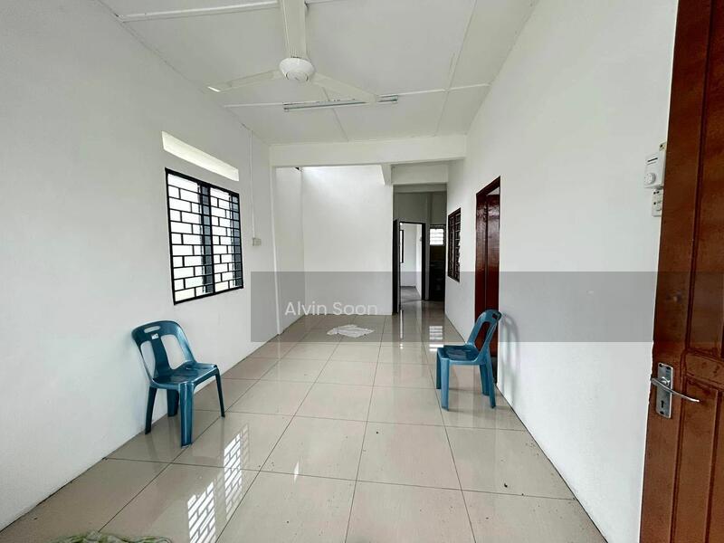 Terrace house at Taman Chepor Jaya - 2