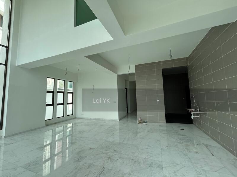 Semi-D house at Putra Heights - 5