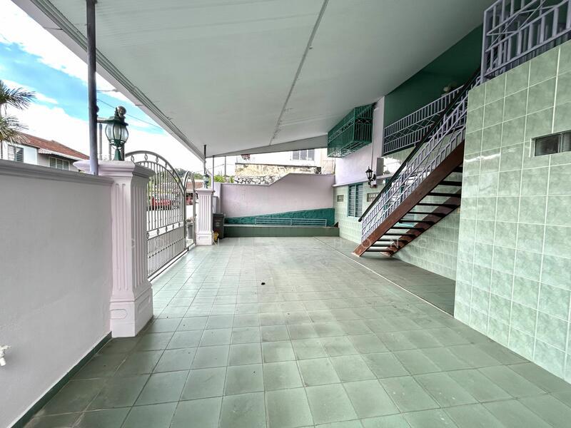 1.5-storey Terraced House at Taman Bukit Markisa - 4