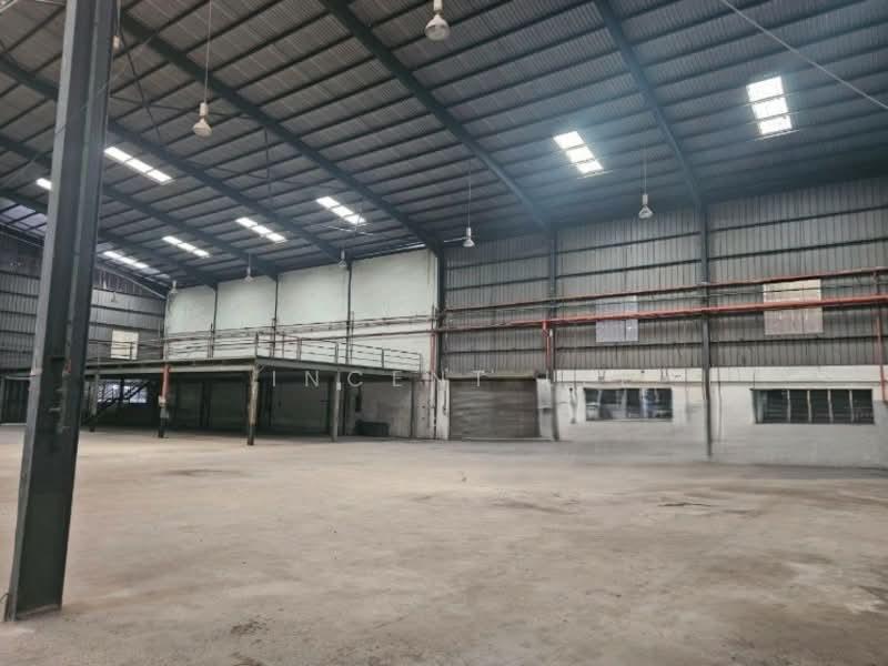 Taman Rawang Perdana Detached Factory with Mezz Office Building for Sale - 2