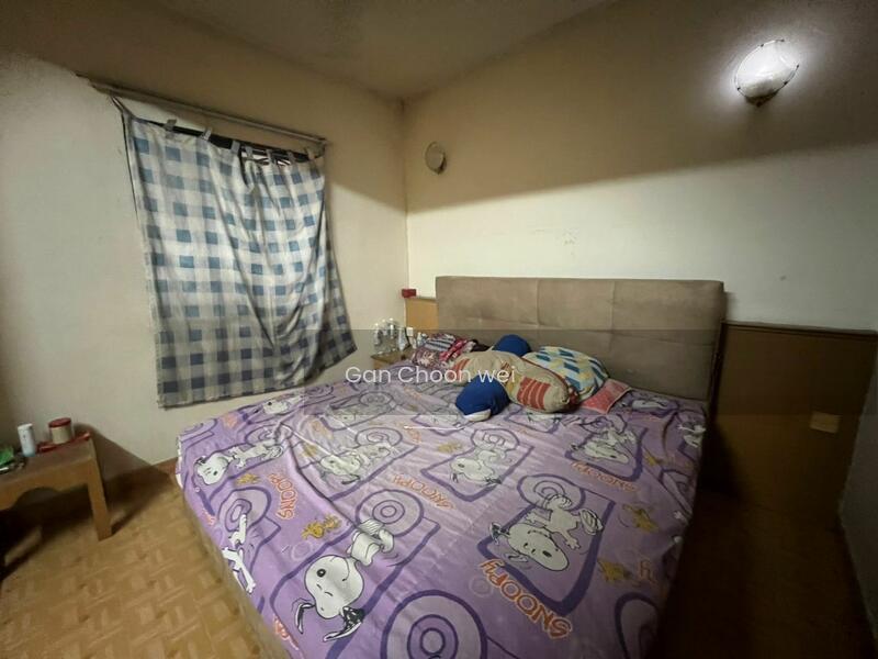 Terrace house at Usj 2 - 3