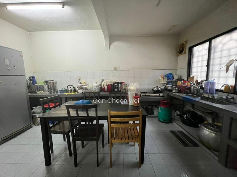 Terrace house at Usj 2 - 5