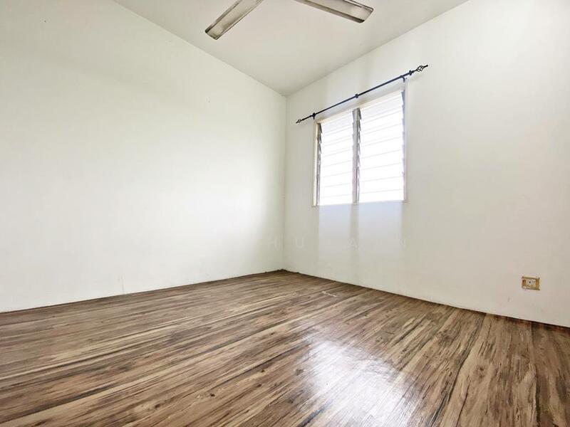 Pangsapuri Sentosa - 5