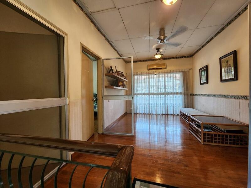 Bungalow at Sri Damai - 2