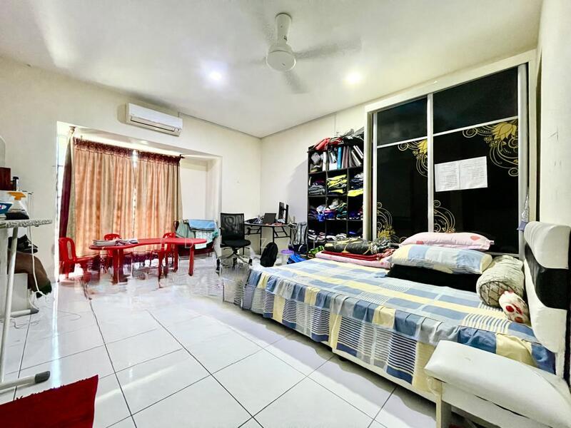 Laman Orkid Nilai Impian - 4