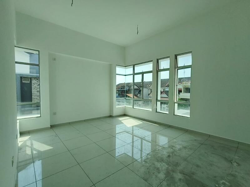 Taman Mutiara Rini - 5