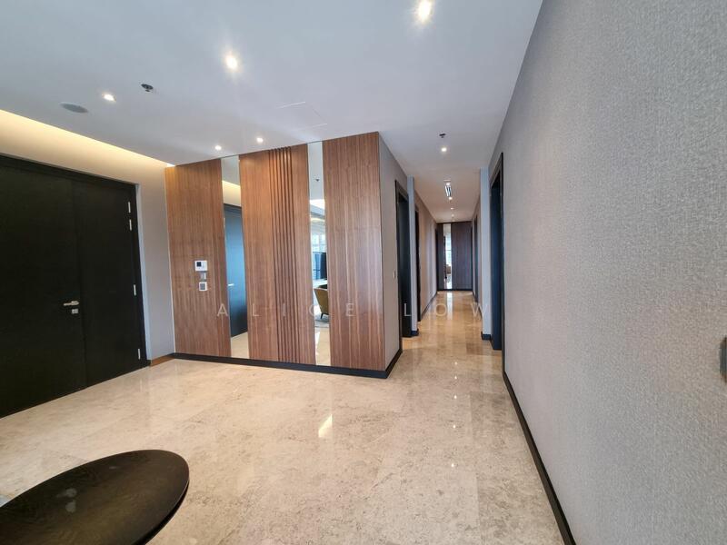 The Ritz-Carlton Residences - 4