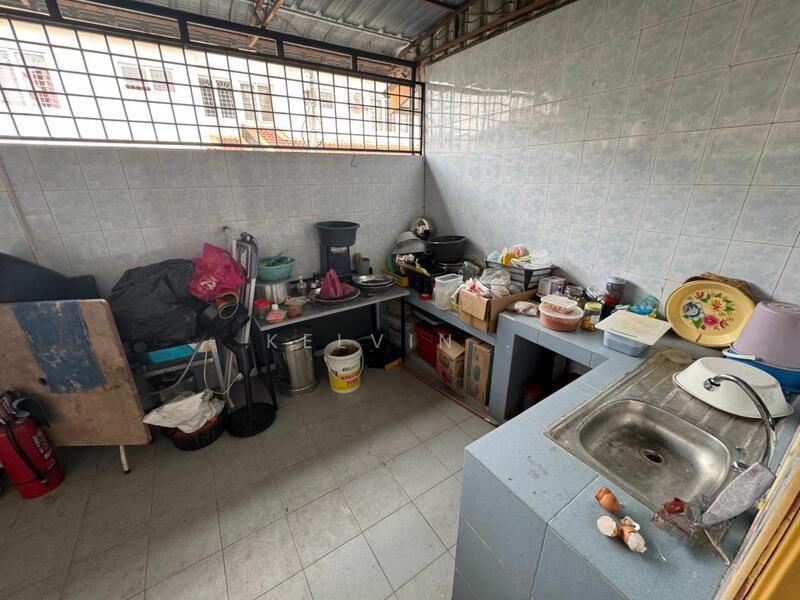 Corner 2 Sty Teres Tun Perak Desa Sri Bayu Teja batu 16 Bersatu Rawang Town - 2