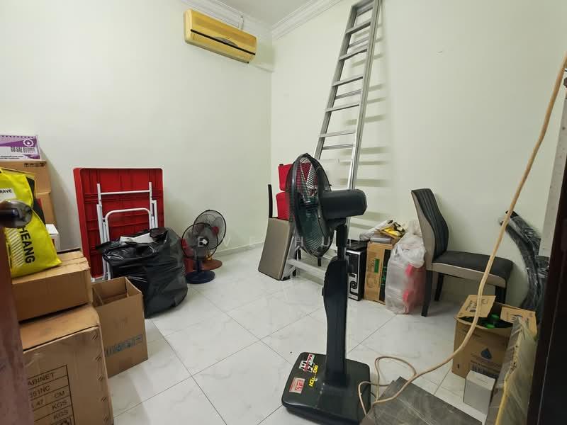 Taman Universiti Tamans Universitis Tamans Universitis - 3