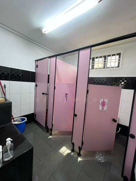 Taman Mount Austin - 5