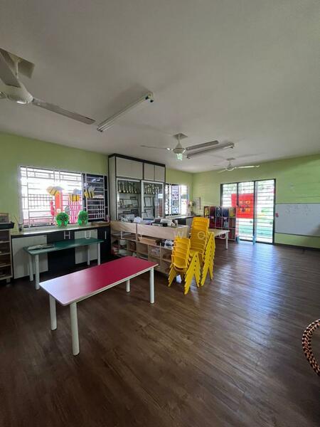 Taman Mount Austin - 1