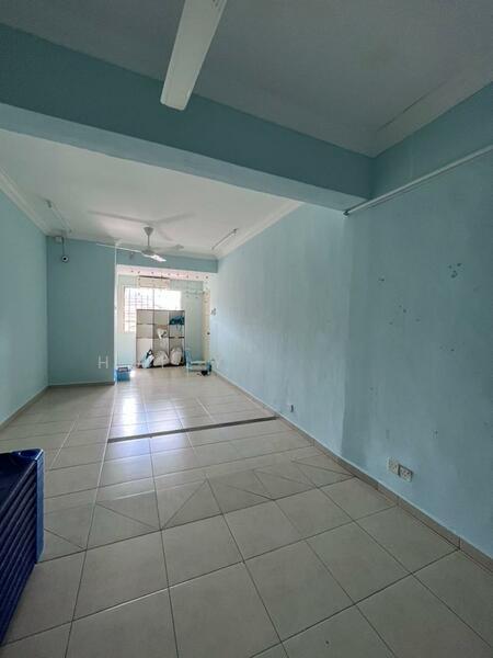 Taman Mount Austin - 2