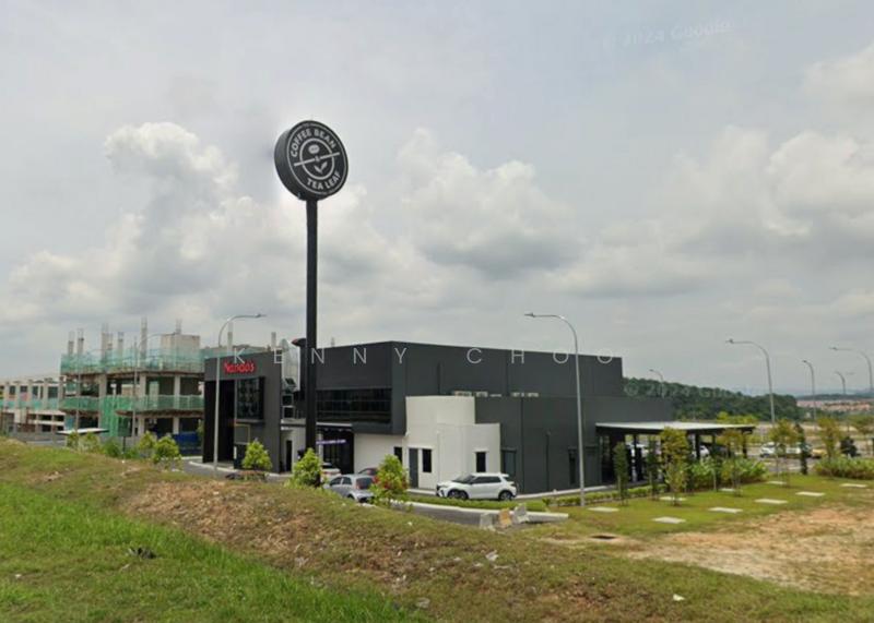 Bangi Avenue - 3