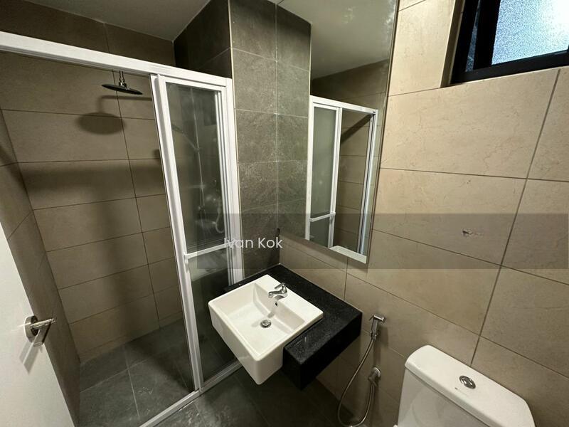 AraTre' Residences - 4