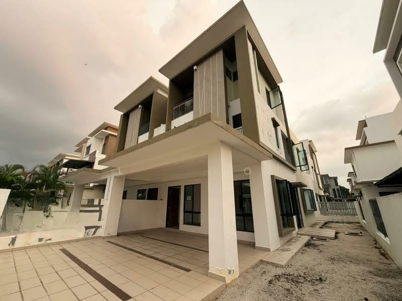 Setia Utama 1 - 5