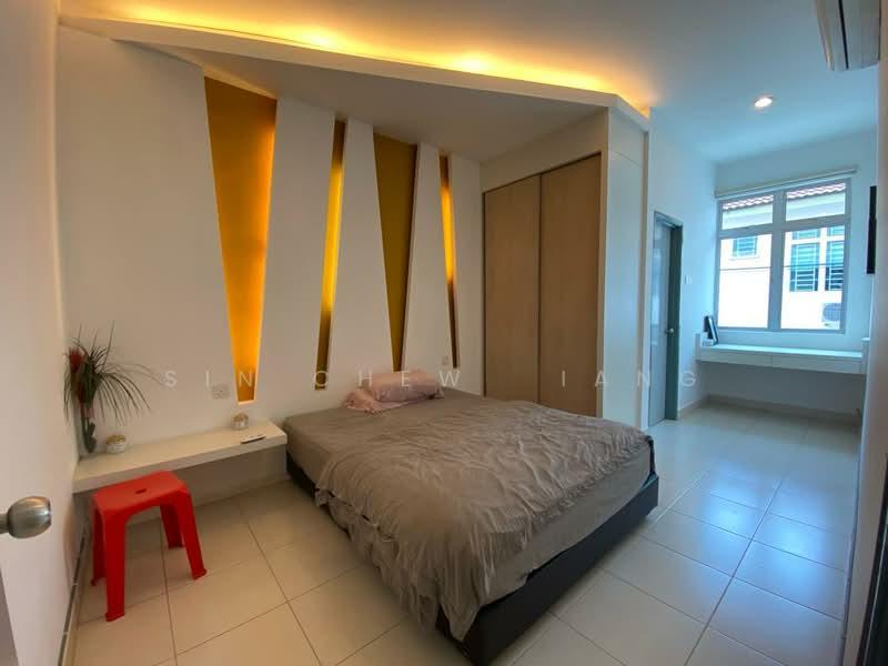 Taman Seri Austin Double Storey - 4