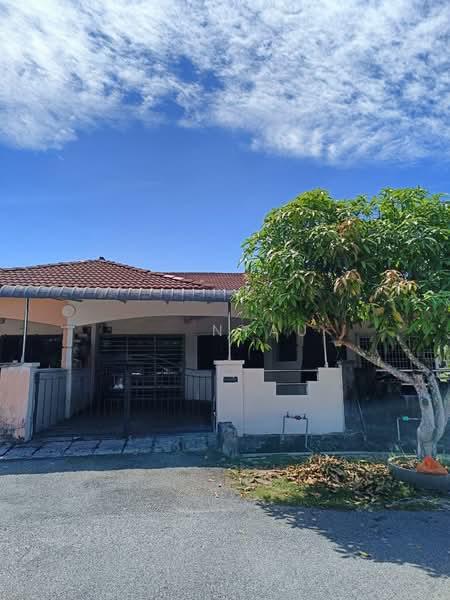 Ipoh tronoh renovated extended single storey house for sale - 2