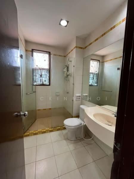 Good Value & Location Fully Renovated 2 Sty Kota Kemuning Shah Alam - 4