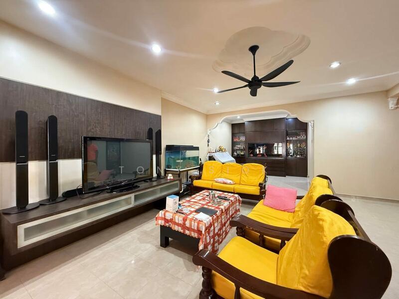 Double Storey Terrace 22x70 Extended Unit @ Jalan Permas 15,Permas Jaya for Sale - 2