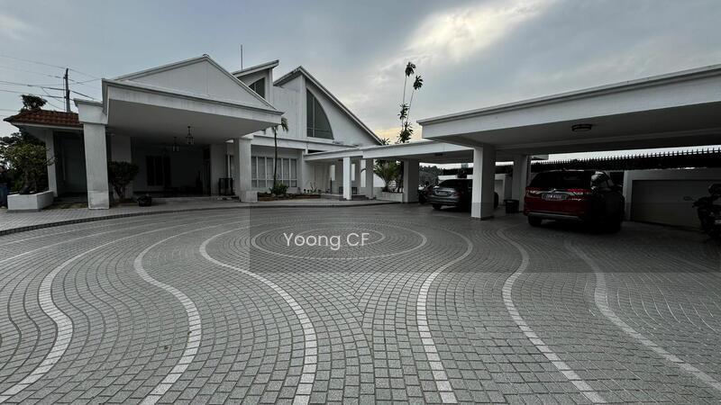 Bungalow at Bukit Bandaraya - 2