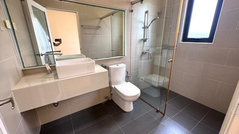 Se7en @ Thompson Residences - 4