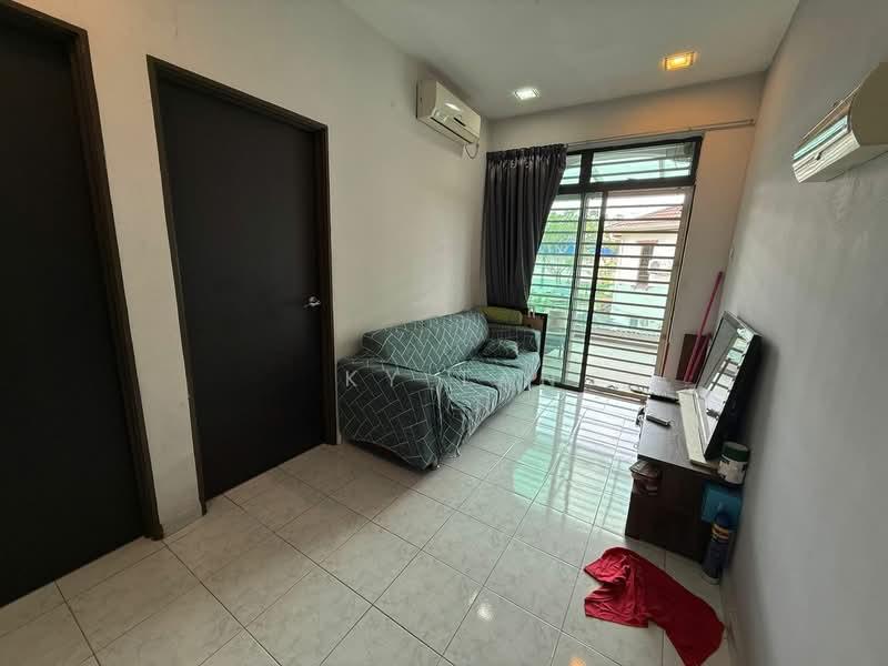 Taman Desa Cemerlang - 4
