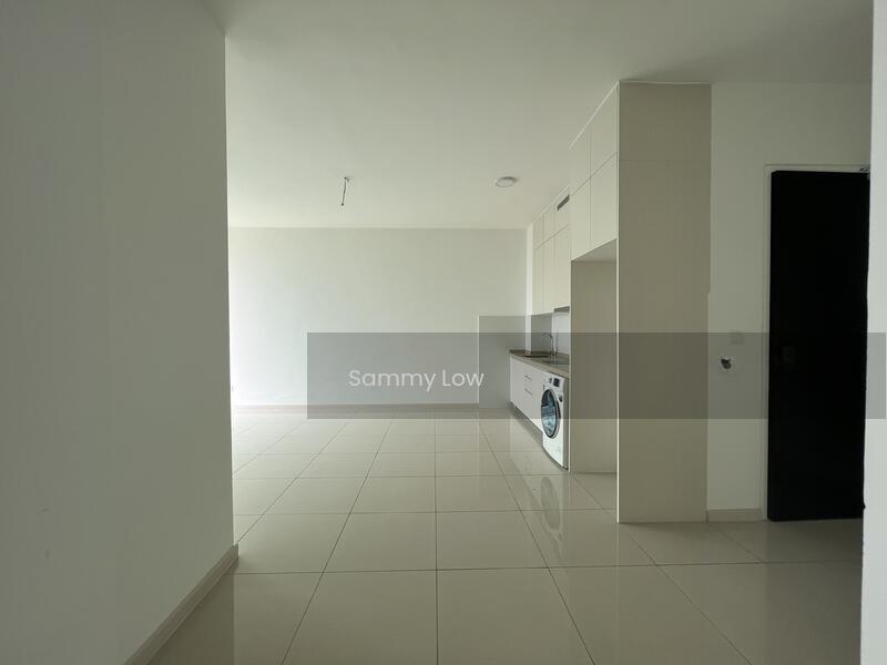 The M @ Medini Macrolink - 4