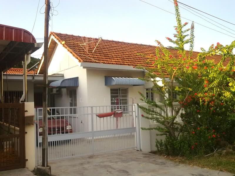 Taman Free School - 2