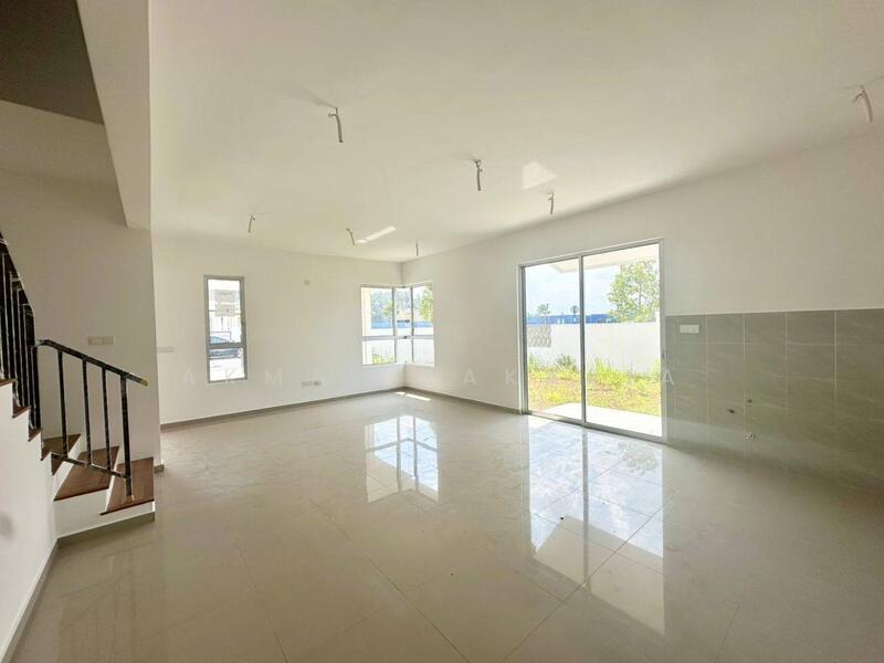 Caralyn @ Setia Alamsari - 4