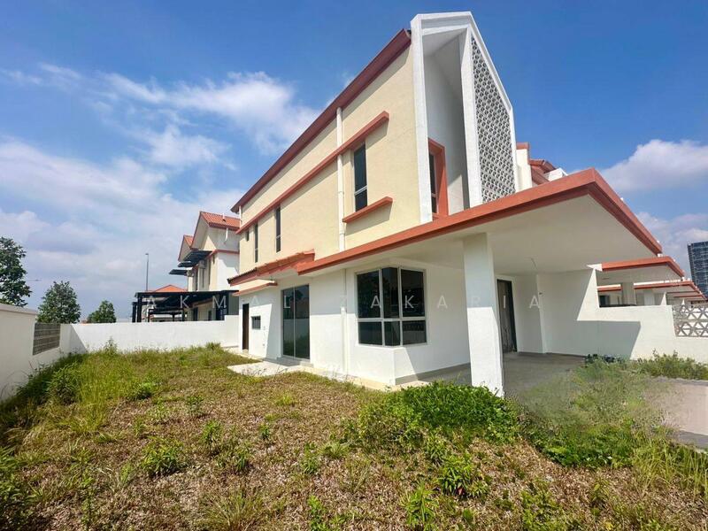 Caralyn @ Setia Alamsari - 2