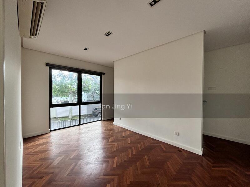 Vilaris Courtyard Homes - 5