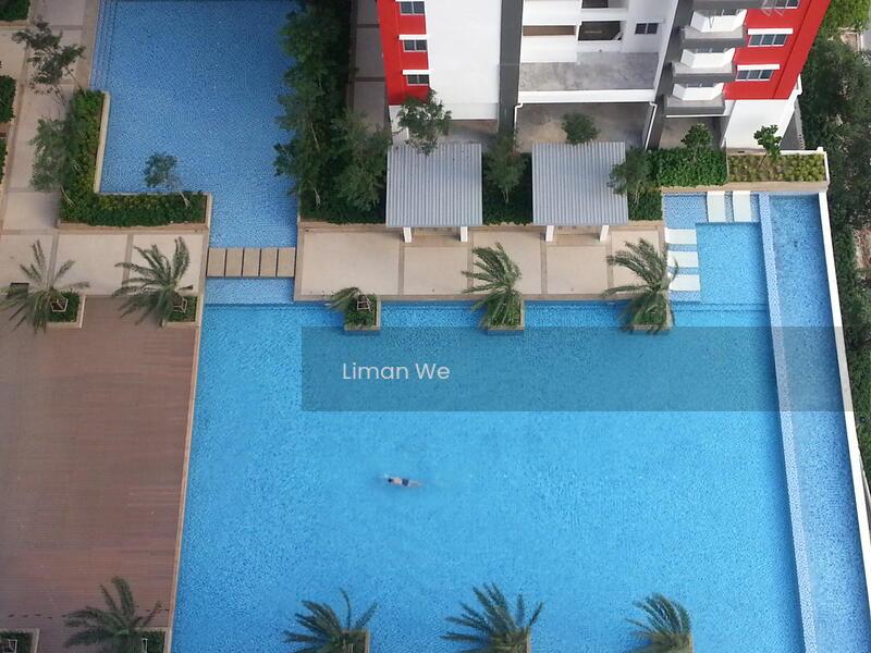 Main Place Residence - 4