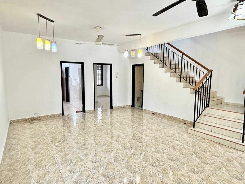 Nusa Indah @ 2 Storey Terrace Endlot for Sales - 2