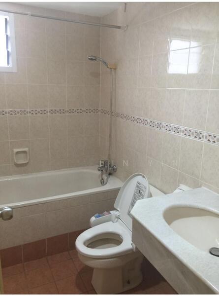 Gurney Park Condominium - 4