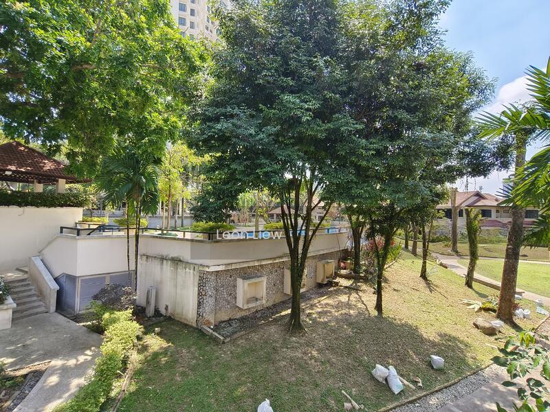 Nadia Parkfront - 5