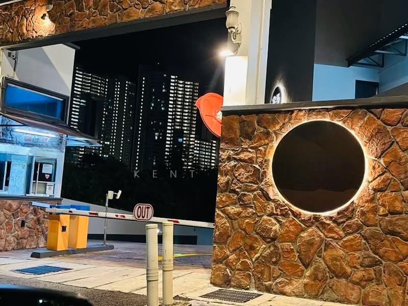 Bukit Dumbar Villa - 1