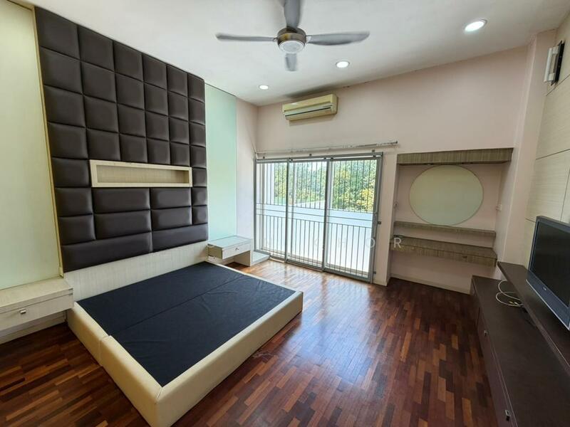 Taman Esplanad Bukit Jalil - 2